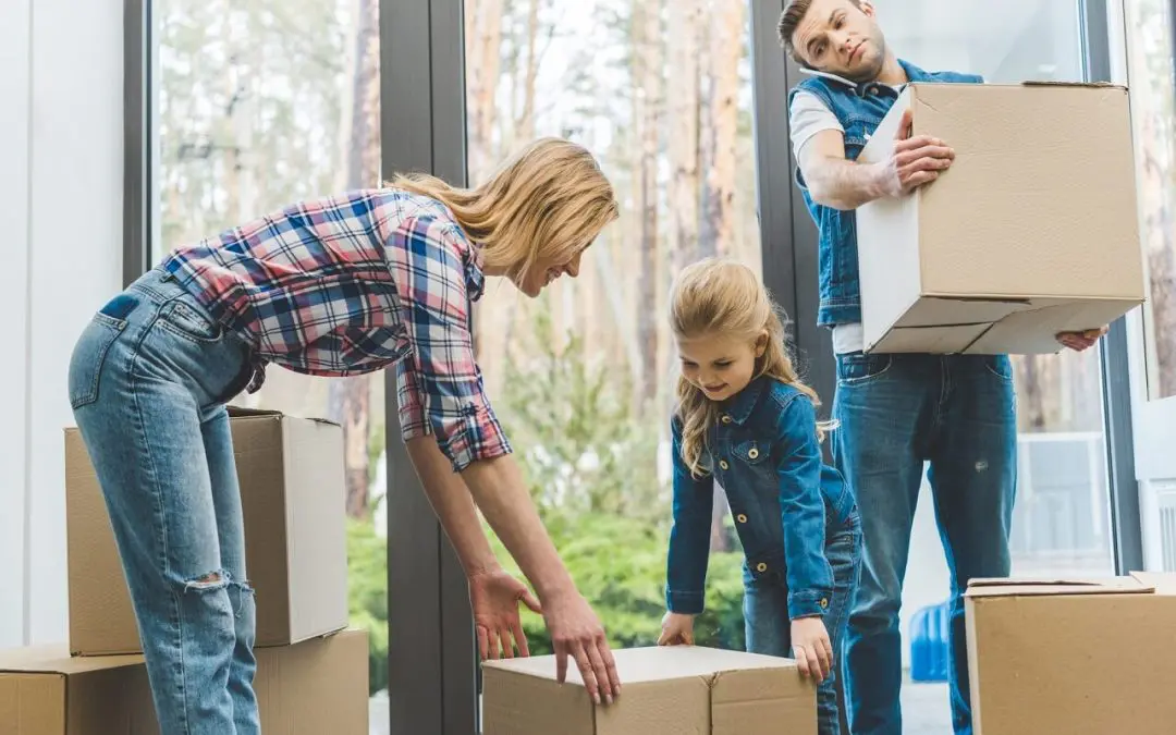 6 Tips for Moving With Your Family